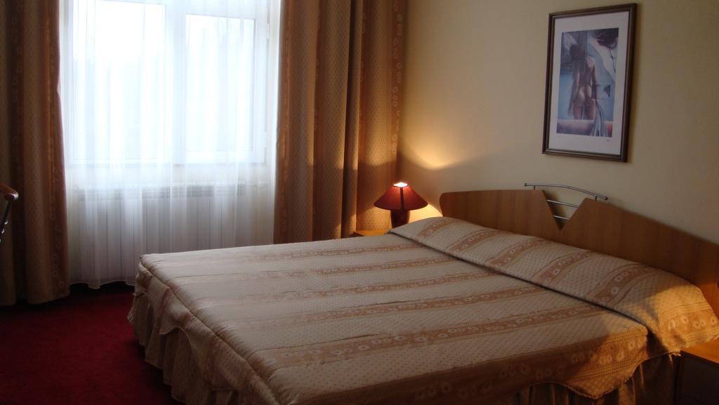 Балнеохотел "Люляци" Vrabtsite Habitación foto